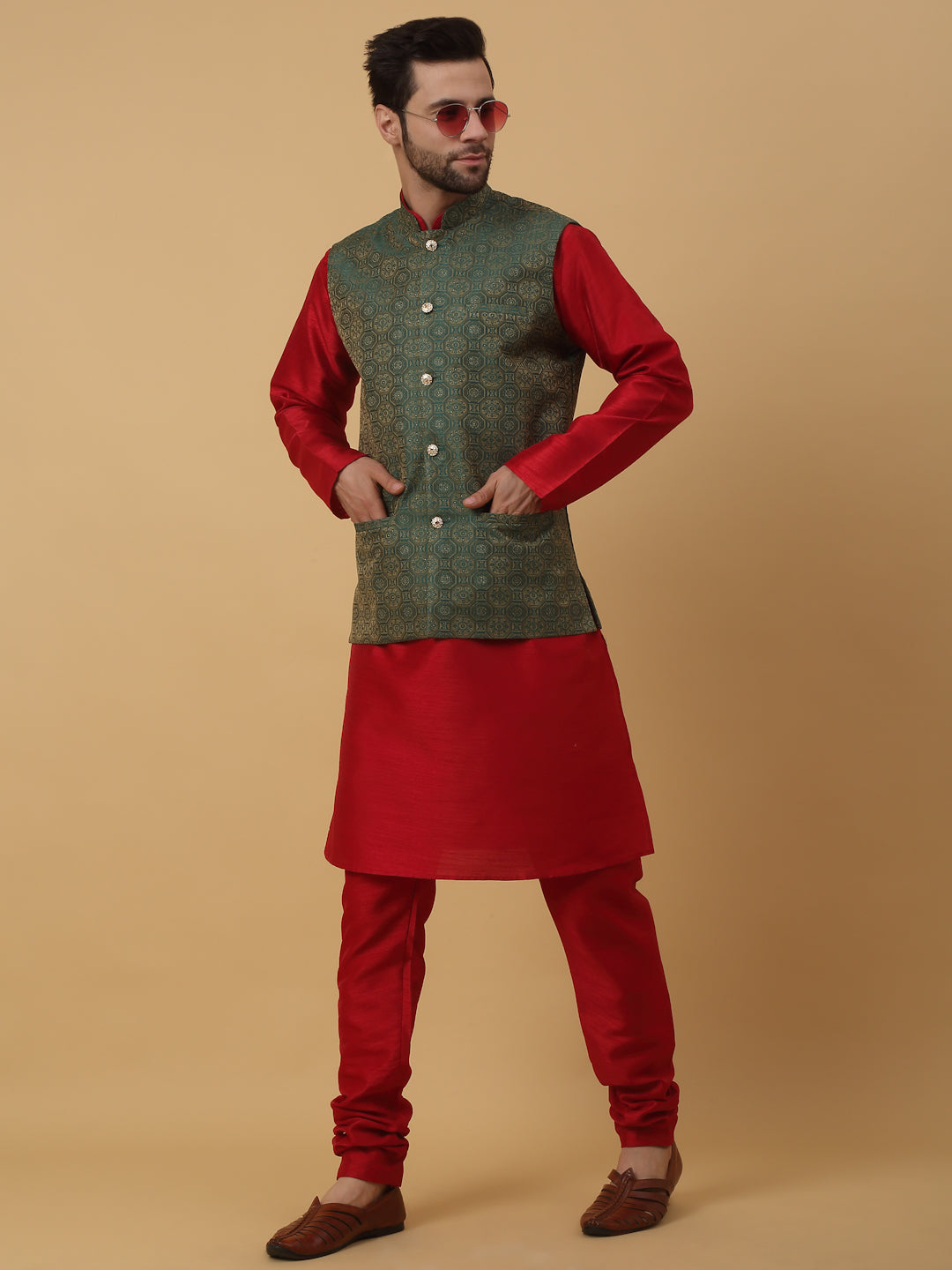 KRAFT INDIA Men's Silk Blend Maroon Kurta, Churidar with Jacquard Bandhani Silk Blend Nehru Jacket Set