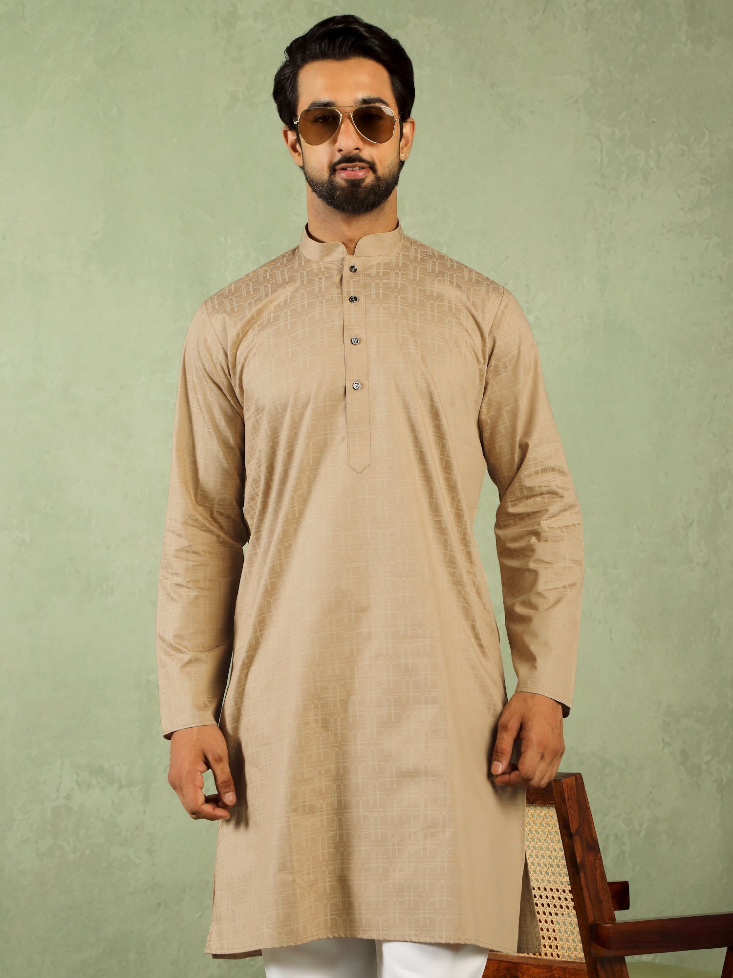 Men Cotton Geometric Mandarin Collor Kurta
