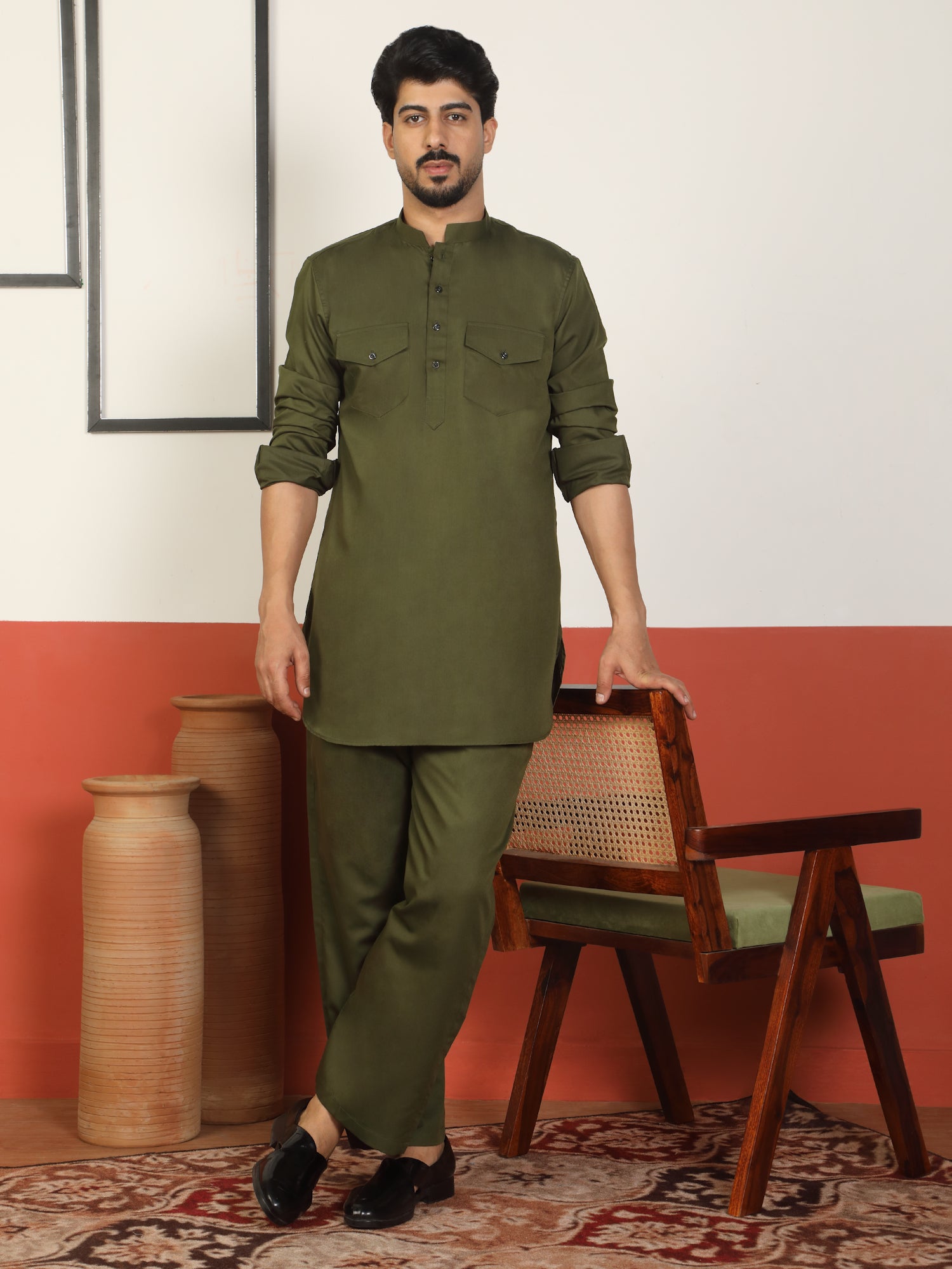 Mens White Regular Fit Pathani Kurta With Loose Fit Pyjama