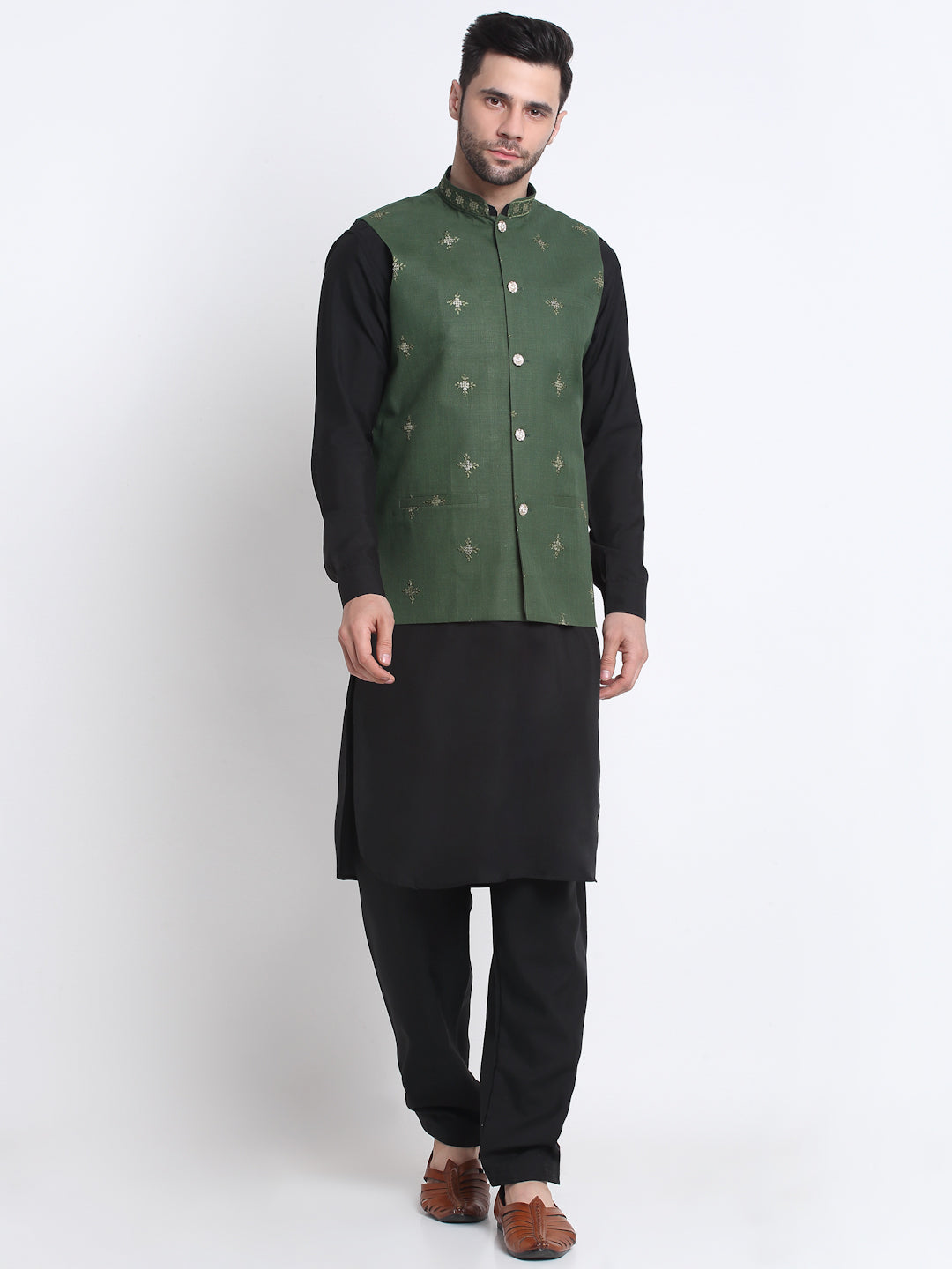 KRAFT INDIA Men Cotton Black Pathani Kurta & Salwar With Embroided Sequenced Nehru Jacket