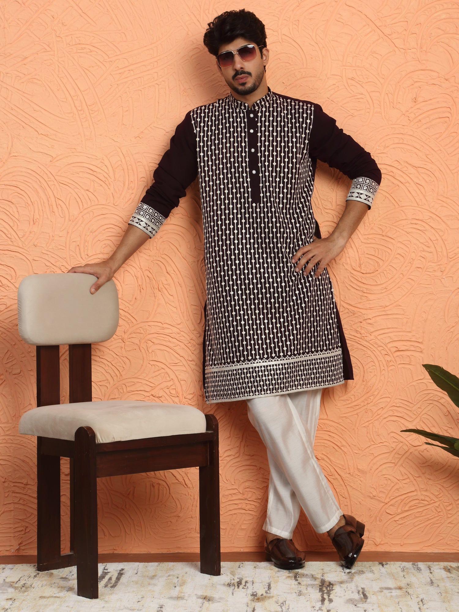 LUXE-Men's Georgette Sequins Thread Work Embroidered Kurta Trouser Pant Set