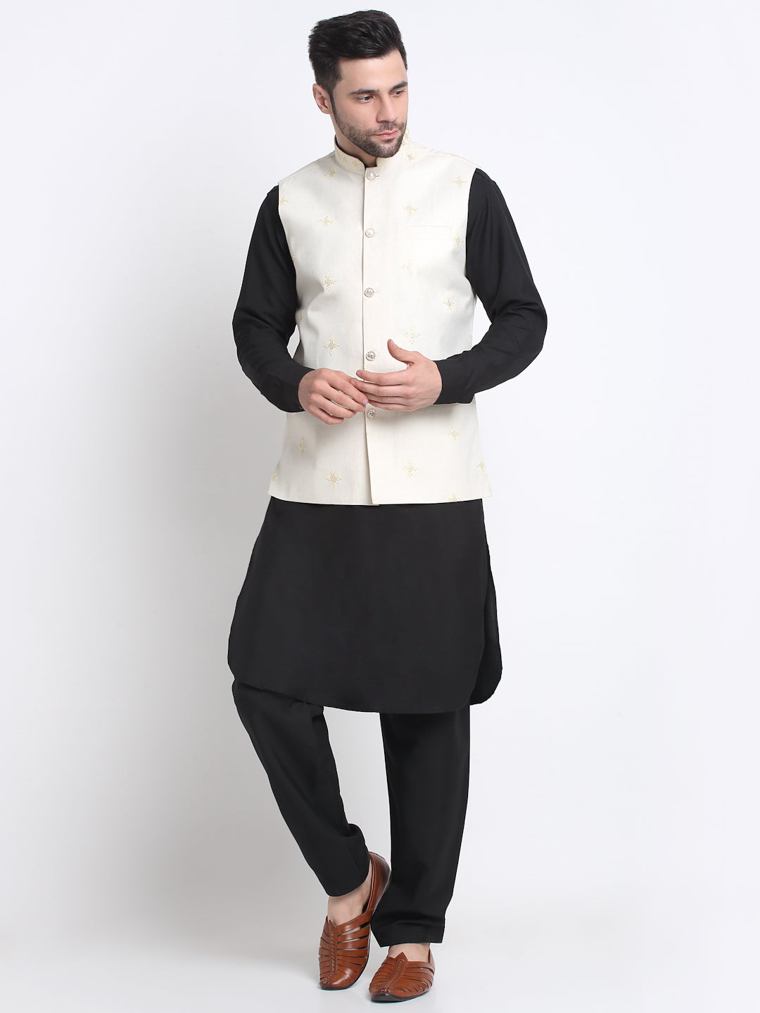 KRAFT INDIA Men Cotton Black Pathani Kurta & Salwar With Embroided Sequenced Nehru Jacket