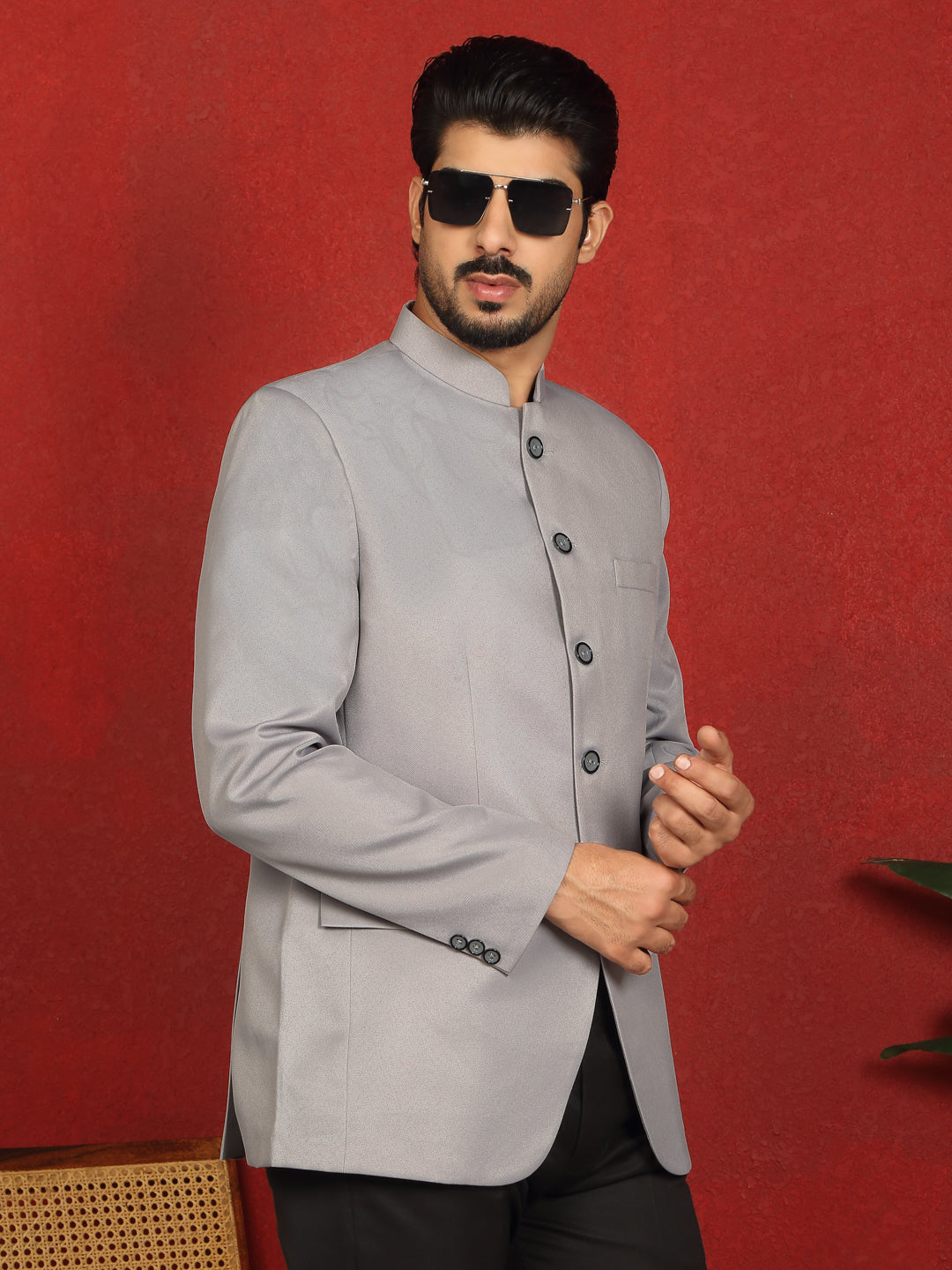 Men’s Solid Twill Bandhgala Coat with Mandarin Collar & Double Vent