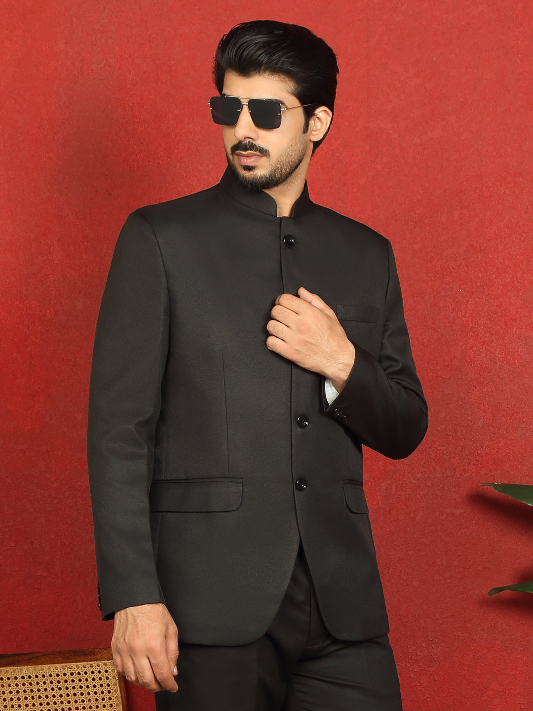 Men’s Solid Twill Bandhgala Coat with Mandarin Collar & Double Vent