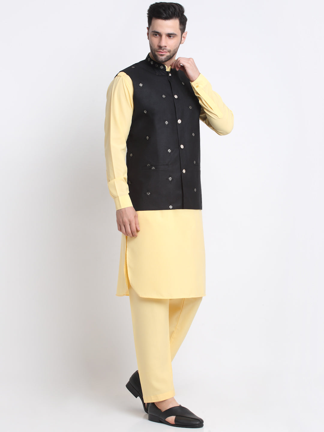KRAFT INDIA Men Cotton Yellow Pathani Kurta & Salwar With Embroided Sequenced Nehru Jacket