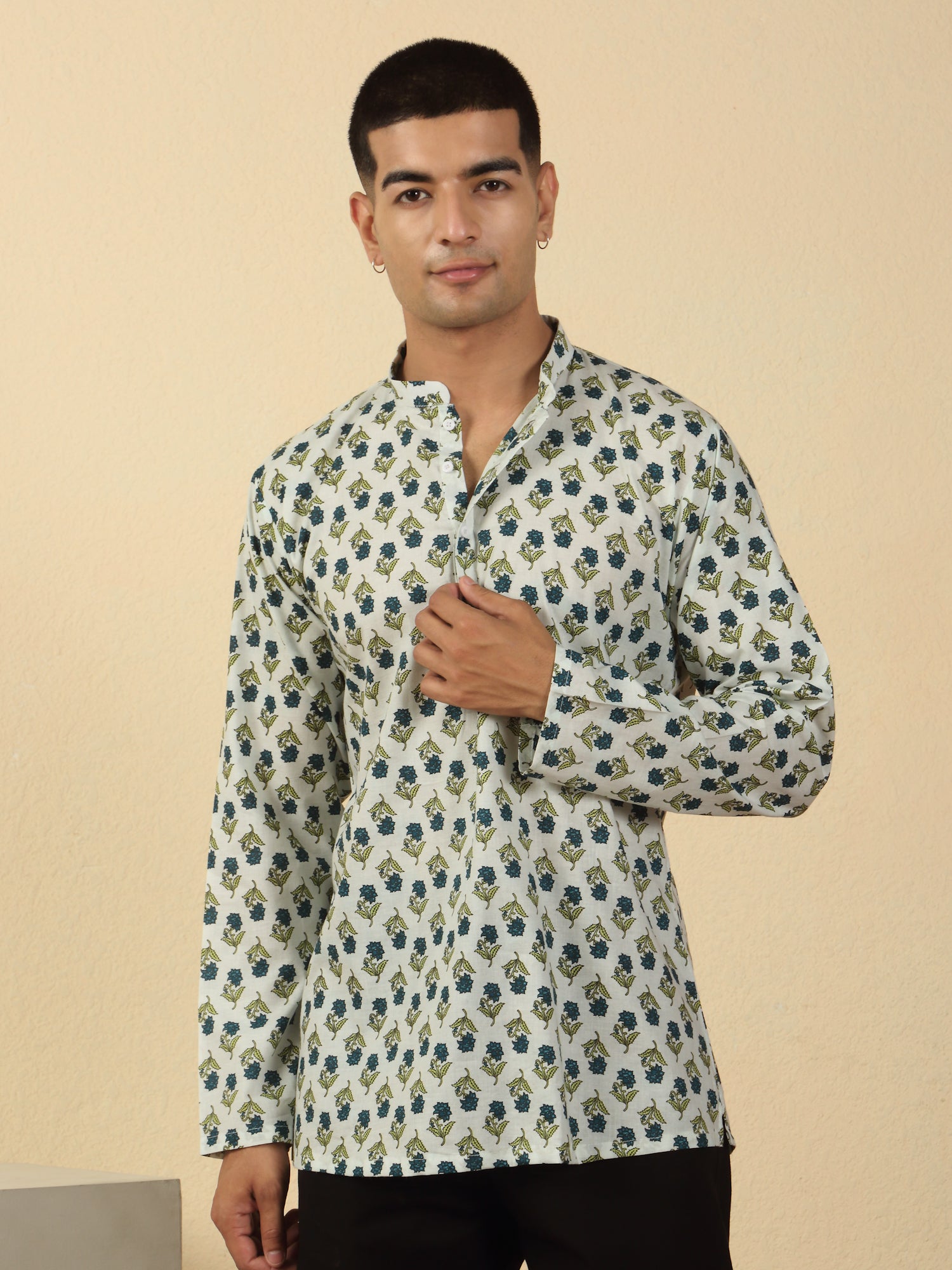 Men Jaipuri Printed Mandarin Collar Pure Cotton Short Kurta