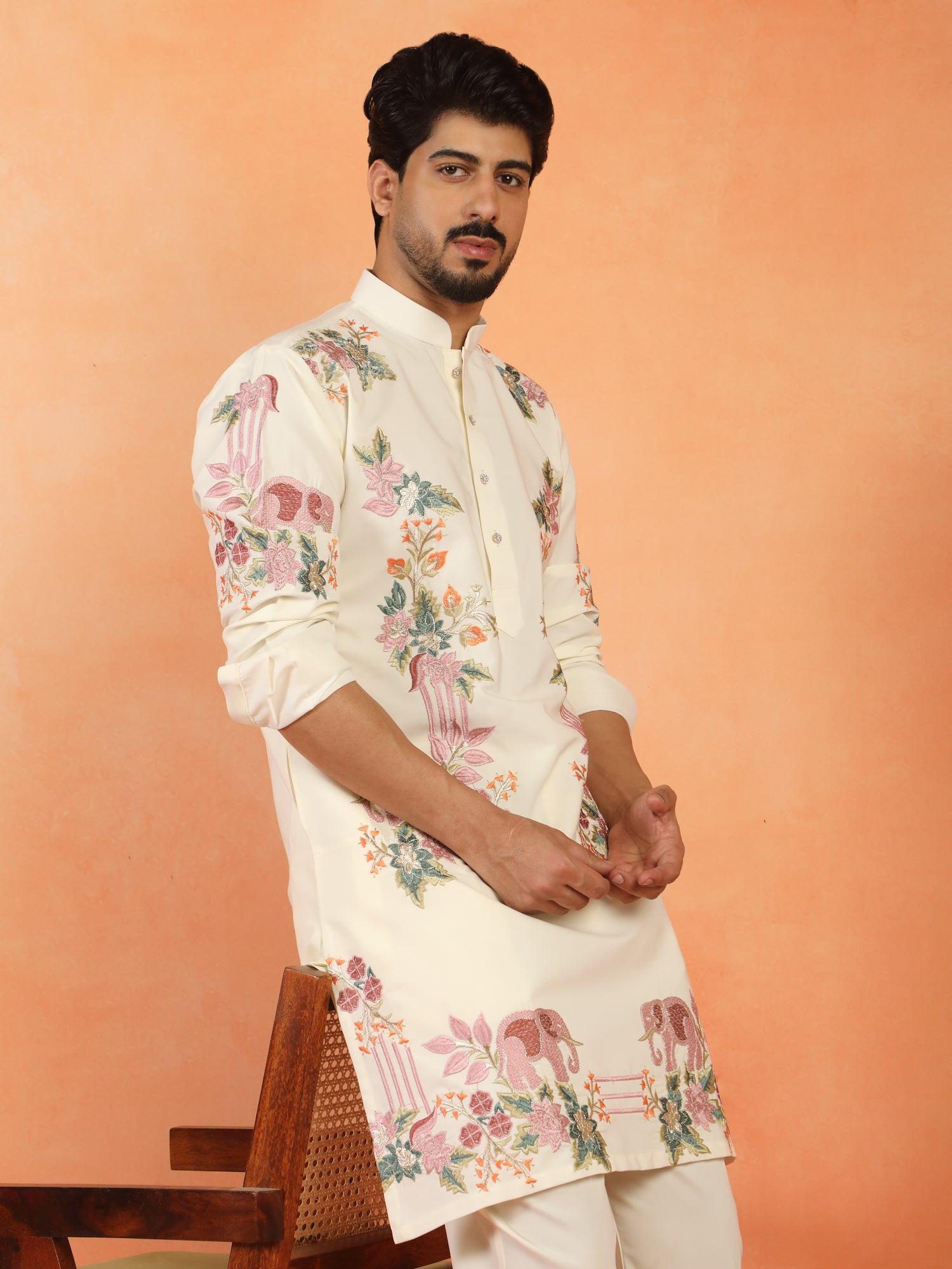 Men's Japanese Fabric Floral Embroidered Design Mandarin Collar Long Kurta