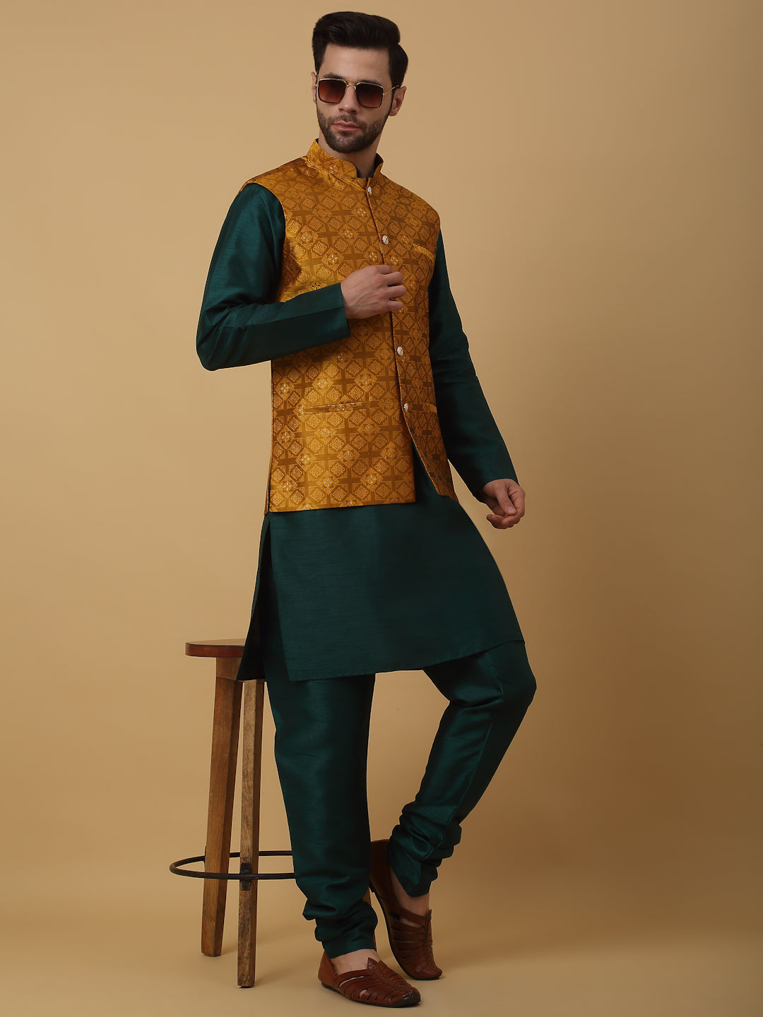KRAFT INDIA Men's Silk Blend Green Kurta, Churidar with Jacquard Silk Blend Floral Nehru Jacket Set