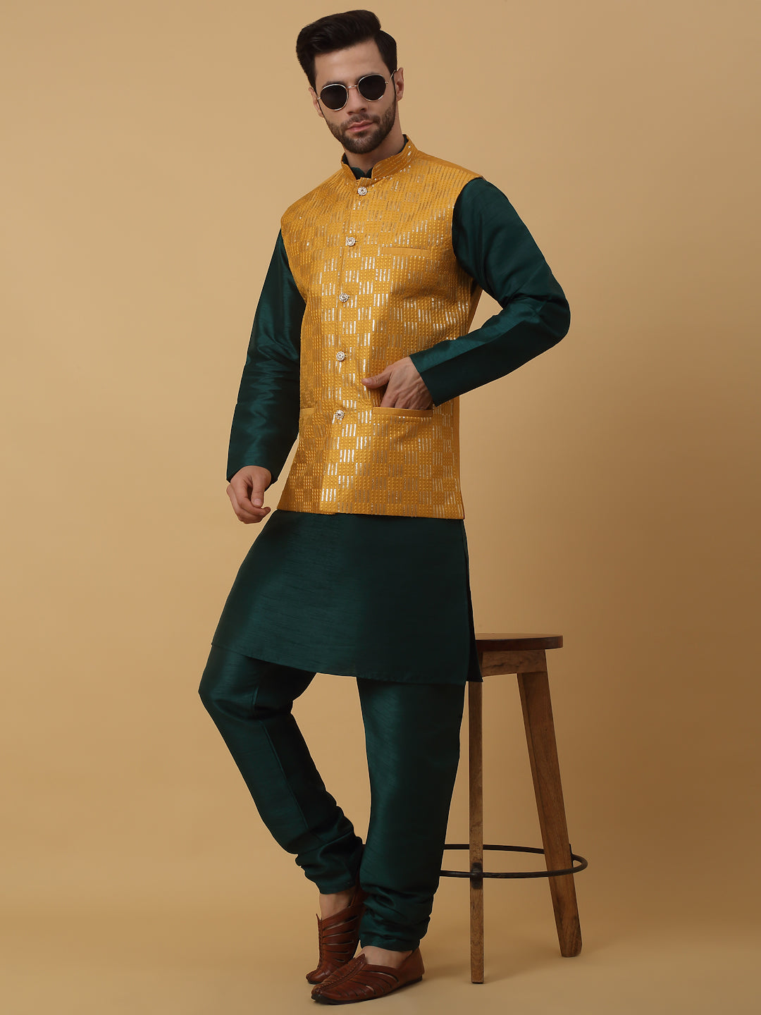 KRAFT INDIA Men's Silk Blend Green Kurta, Churidar With Cotton Silk Sequenced Embroided Nehru Jacket set
