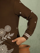 Luxe Men's Japanese Fabric Floral Embroidered Design Mandarin Collar Kurta - Mehndi