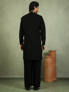 Luxe Men's Japanese Fabric Ethnic Motifs with Zari Birds Embroidered Kurta - Blue