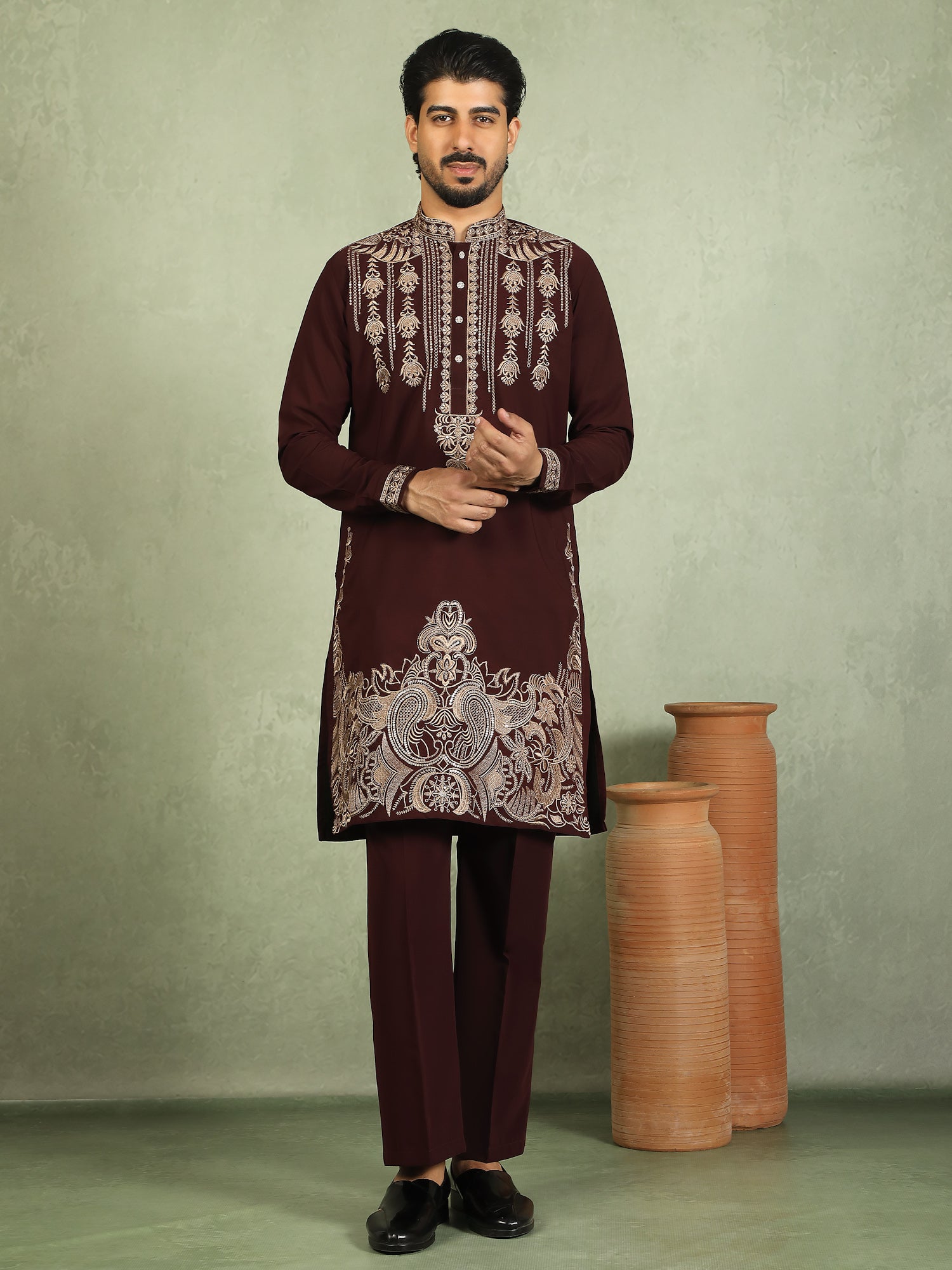 Luxe Men's Japanese Ethnic Motifs Heavy Embroidered with Sequin Work Kurta - Maroon