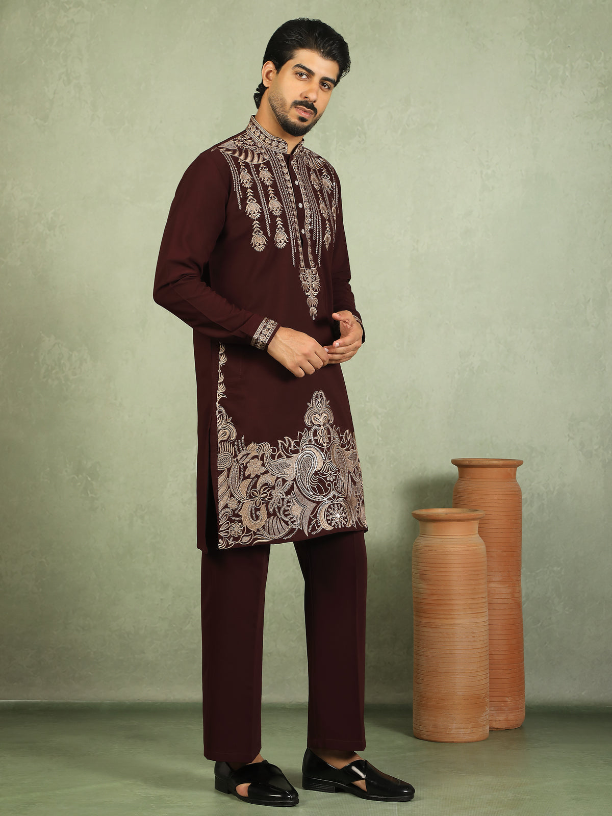 Luxe Men's Japanese Ethnic Motifs Heavy Embroidered with Sequin Work Kurta with Trouser Set - Maroon