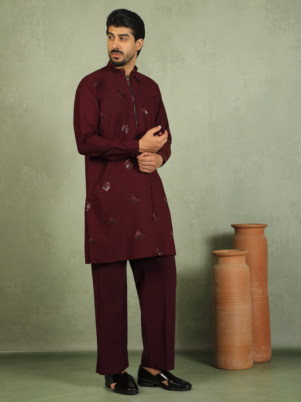 Luxe Men's Japanese Geometric Embroidered with Sequins & Zip Closure Kurta with Trouser Set - Maroon