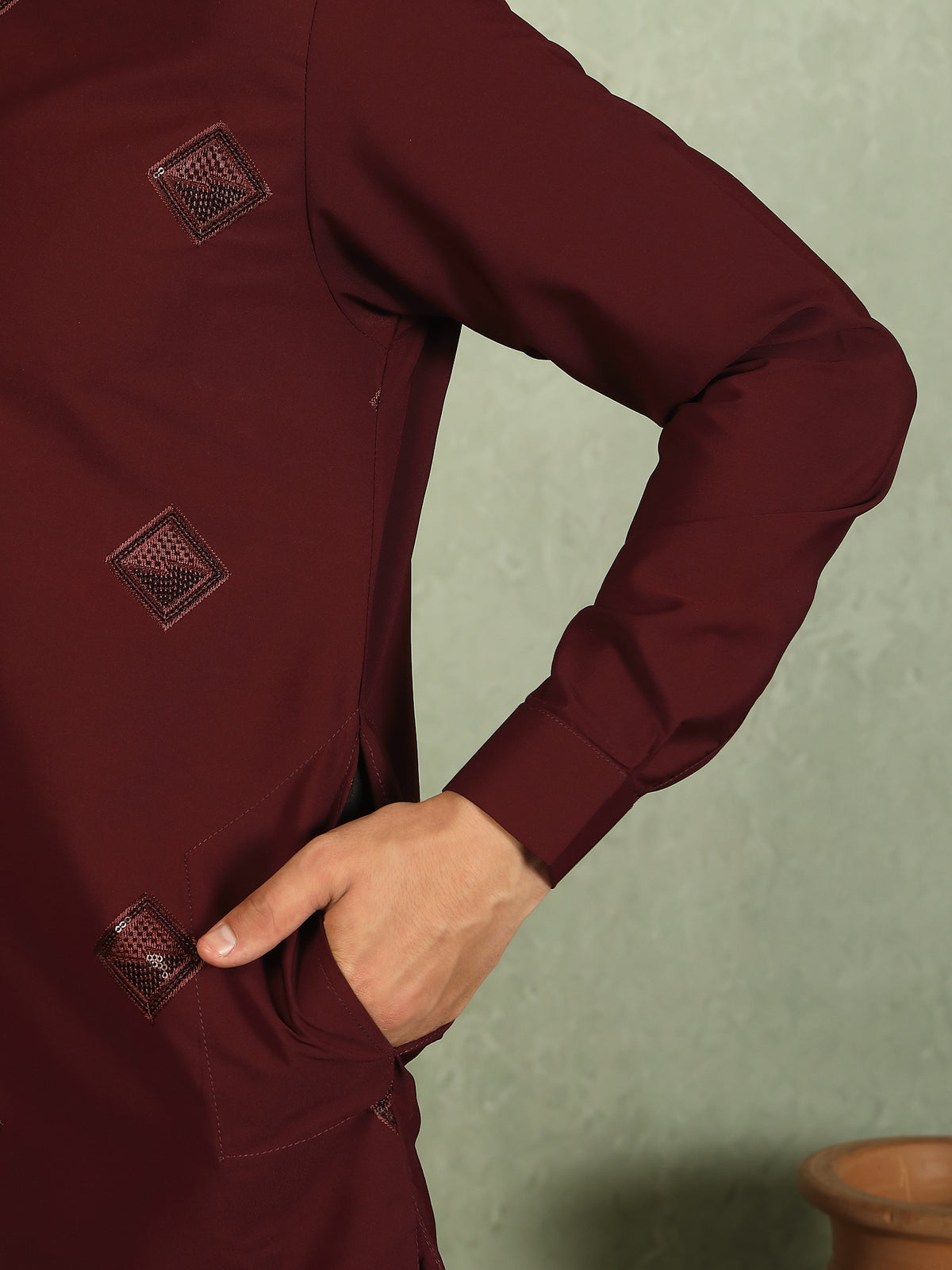 Luxe Men's Japanese Geometric Embroidered with Sequins & Zip Closure Kurta with Trouser Set - Maroon