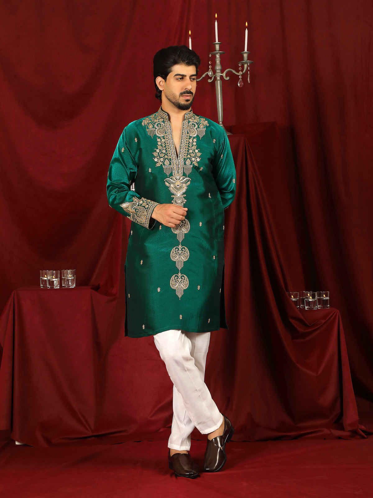 Luxe Men's Tissue Fabric Paisley Designed Embroidery with Sequinned V-Neck Kurta - Green