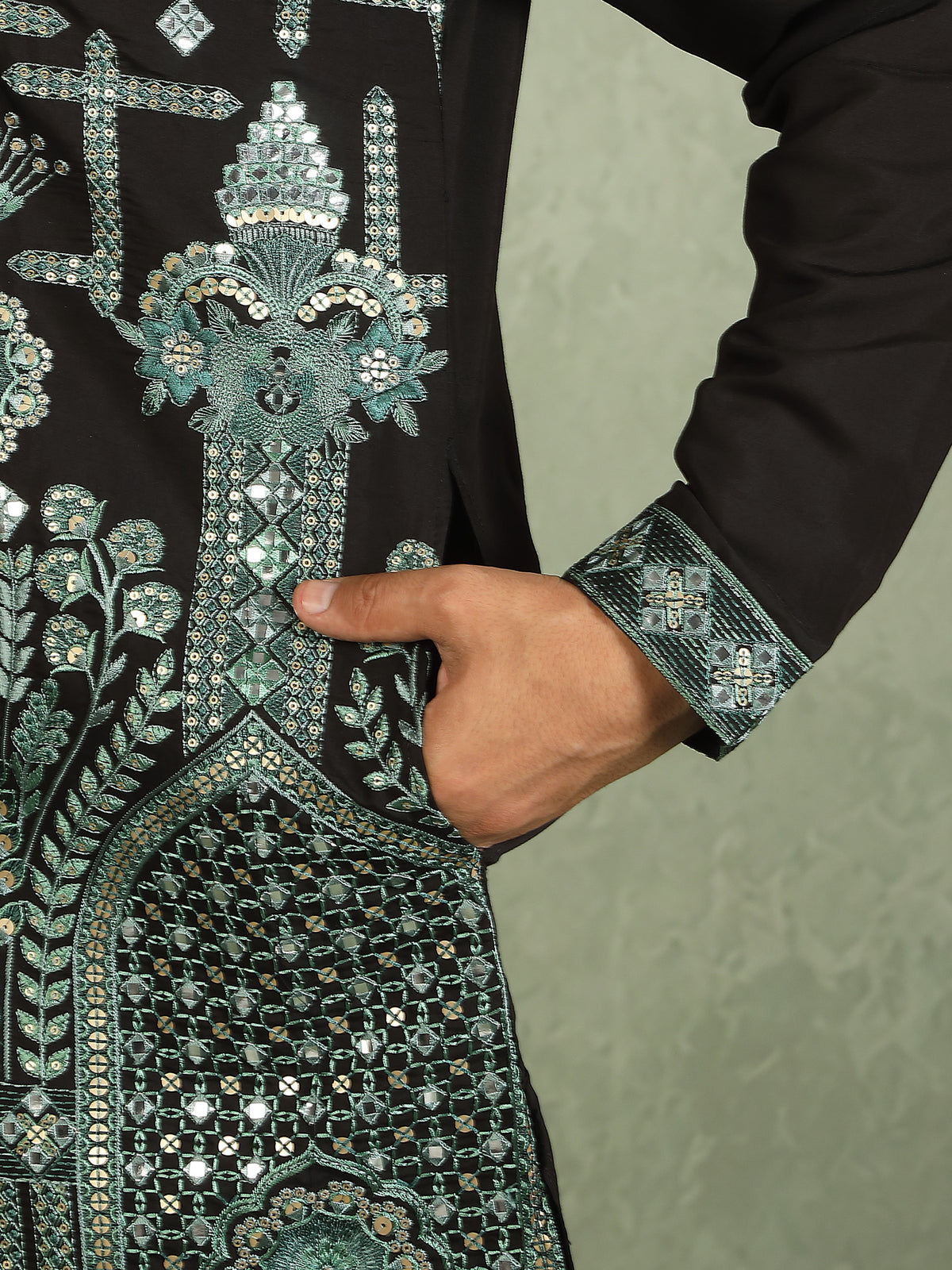 Luxe Men's Cotton Silk Fabric Ethnic Motifs Geometric Designed Kurta with Trouser Set - Green