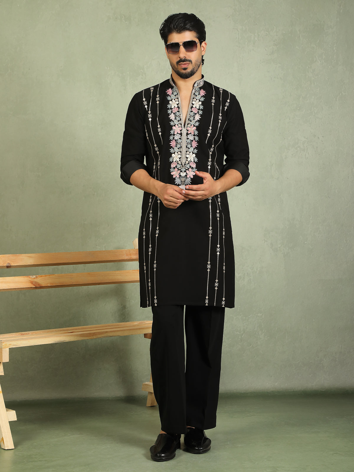 Luxe Men's Japanese Yoke Design Multi Floral Embroidery V-Neck Kurta - Black