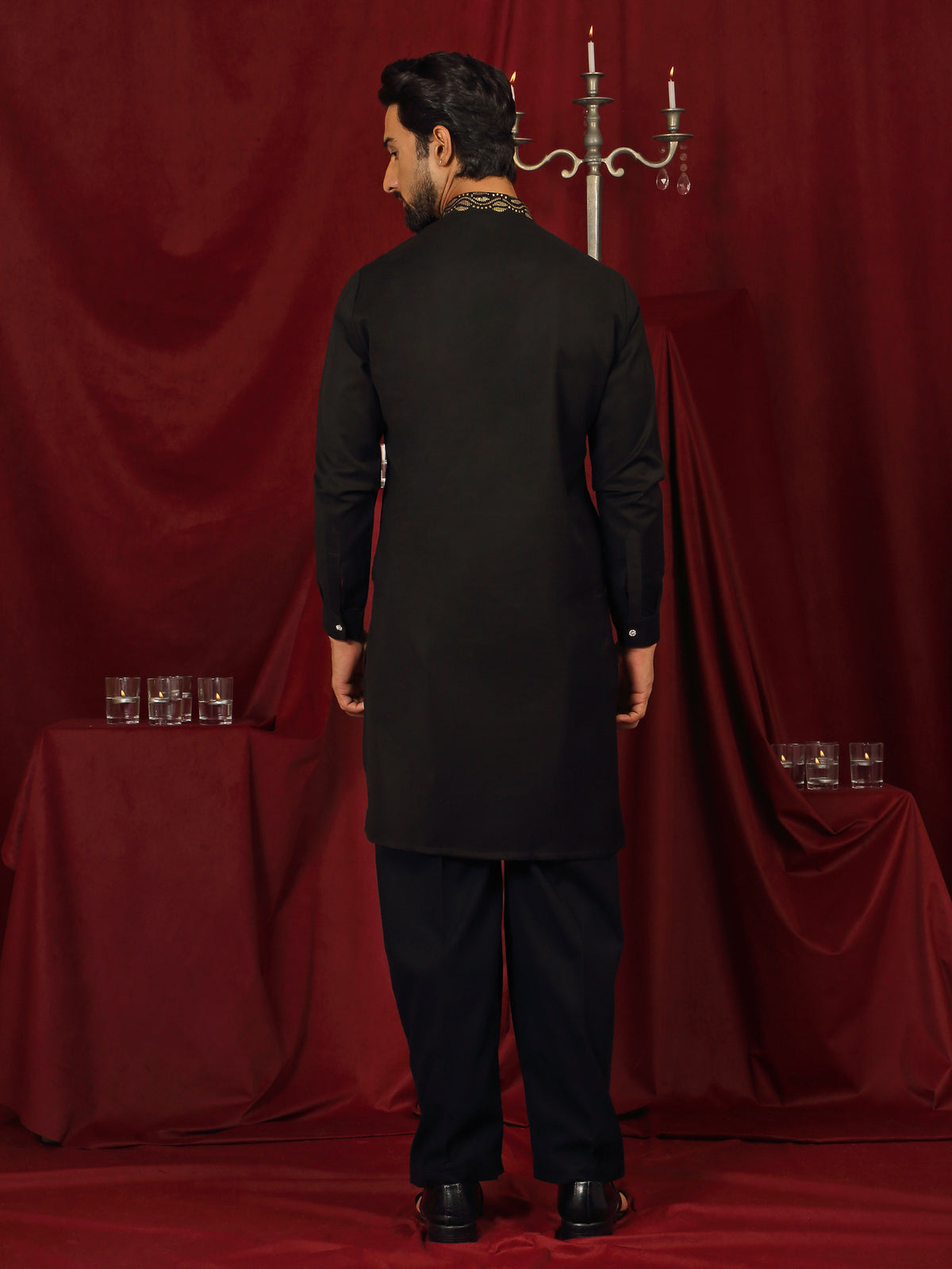 Luxe Men's Japanese Ethnic Motifs Design Golden Foil Work V-Neck Kurta with Trouser Set - Black