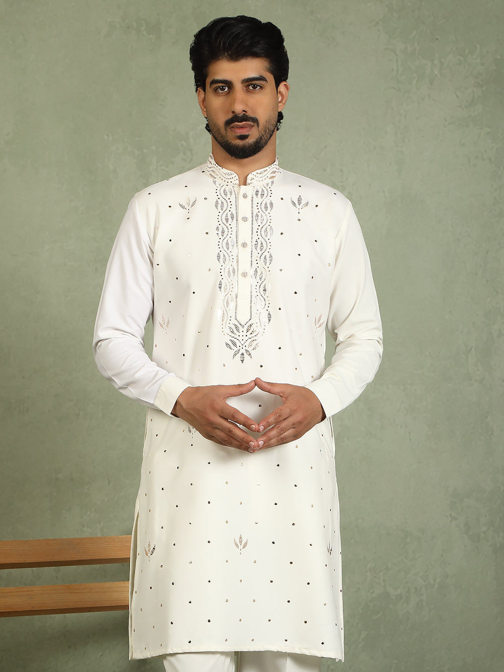 Luxe Men's Japanese Ethnic Motifs Design Golden Foil Work V-Neck Kurta