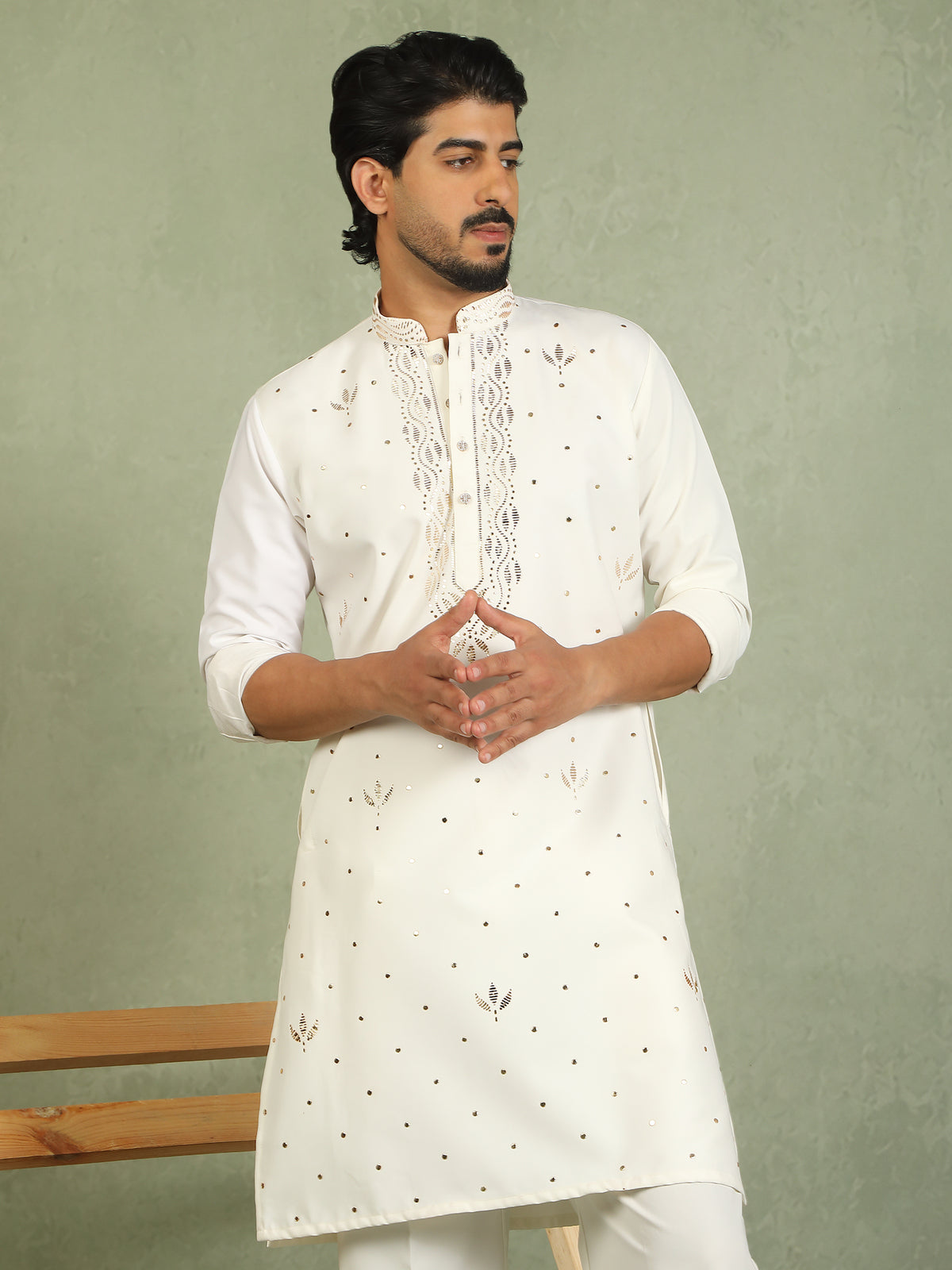 Luxe Men's Japanese Ethnic Motifs Design Golden Foil Work V-Neck Kurta - Cream