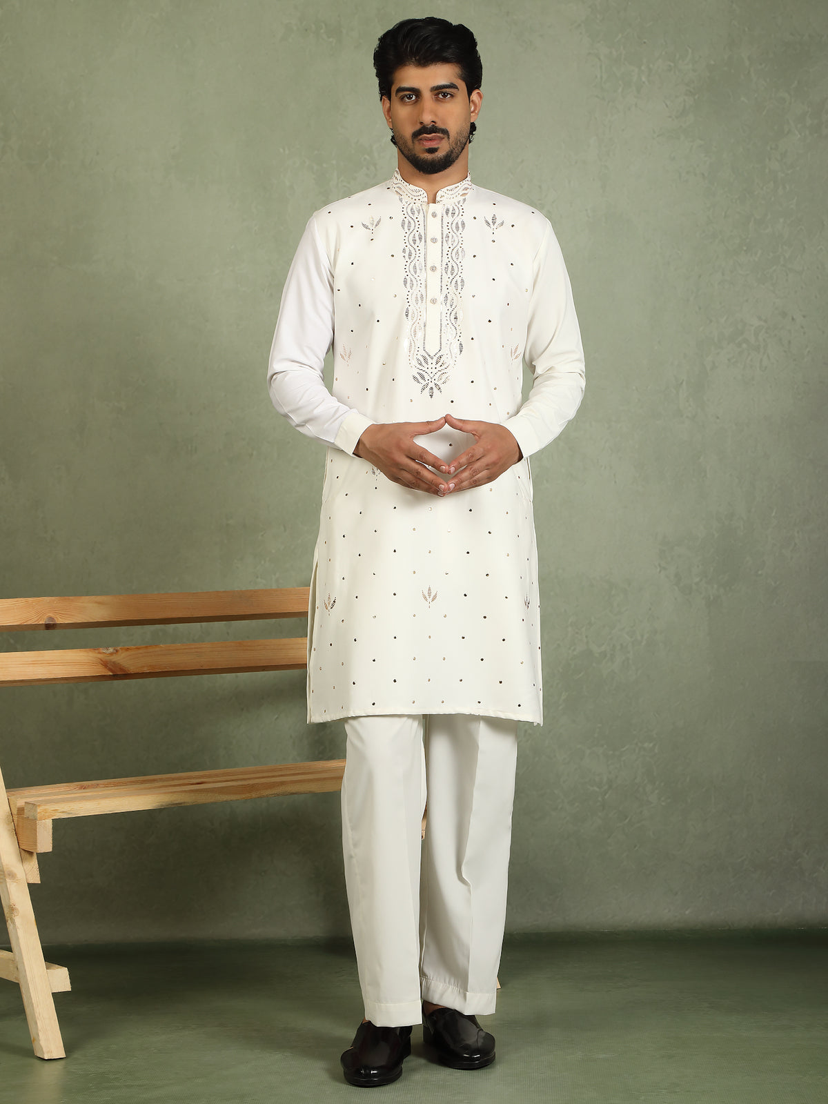 Luxe Men's Japanese Ethnic Motifs Design Golden Foil Work V-Neck Kurta with Trouser Set - Cream