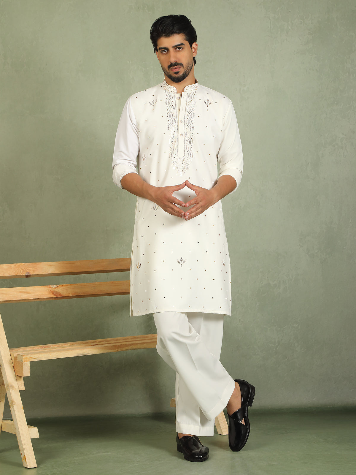Luxe Men's Japanese Ethnic Motifs Design Golden Foil Work V-Neck Kurta with Trouser Set - Cream