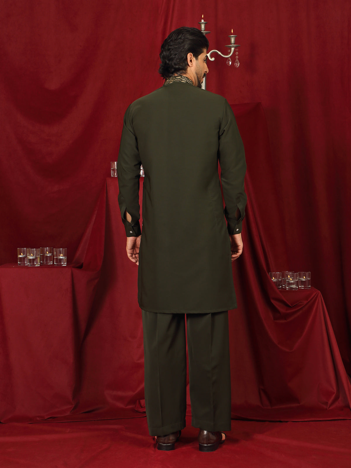 Luxe Men's Japanese Ethnic Motifs Design Golden Foil Work V-Neck Kurta with Trouser Set - Mehndi