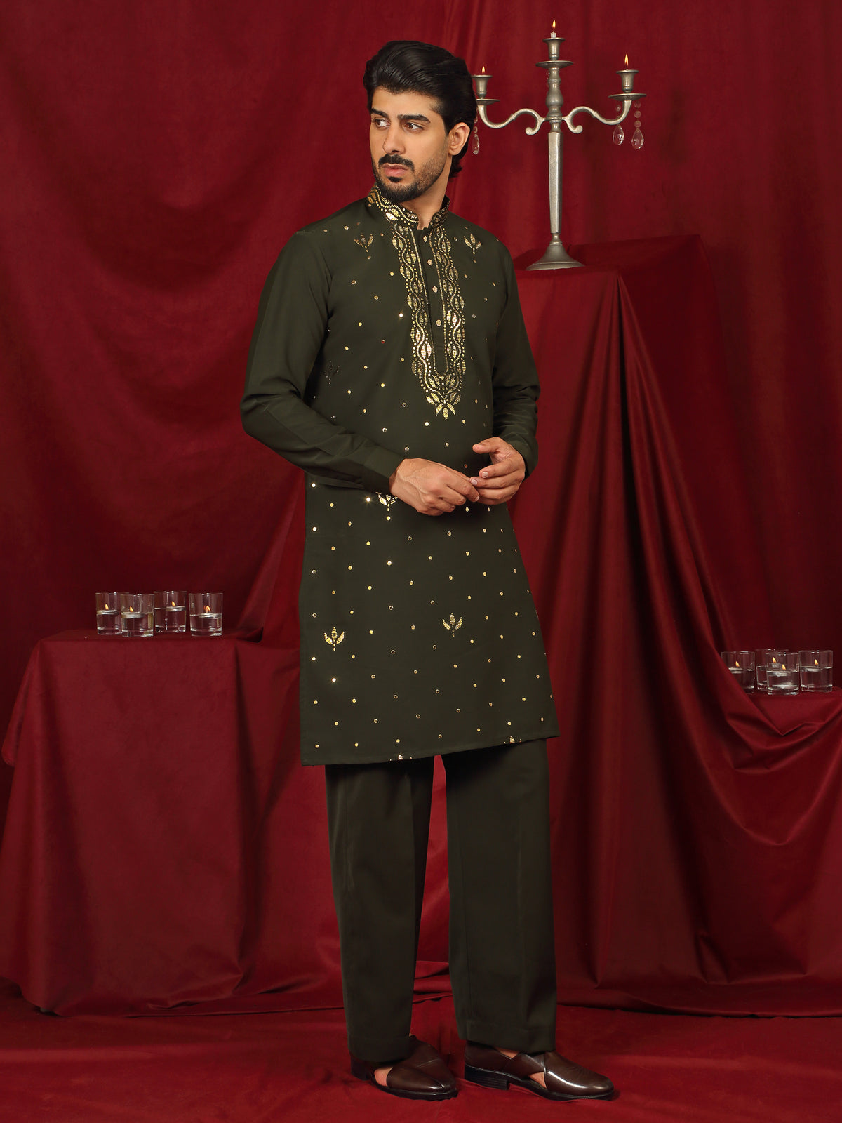 Luxe Men's Japanese Ethnic Motifs Design Golden Foil Work V-Neck Kurta with Trouser Set - Mehndi