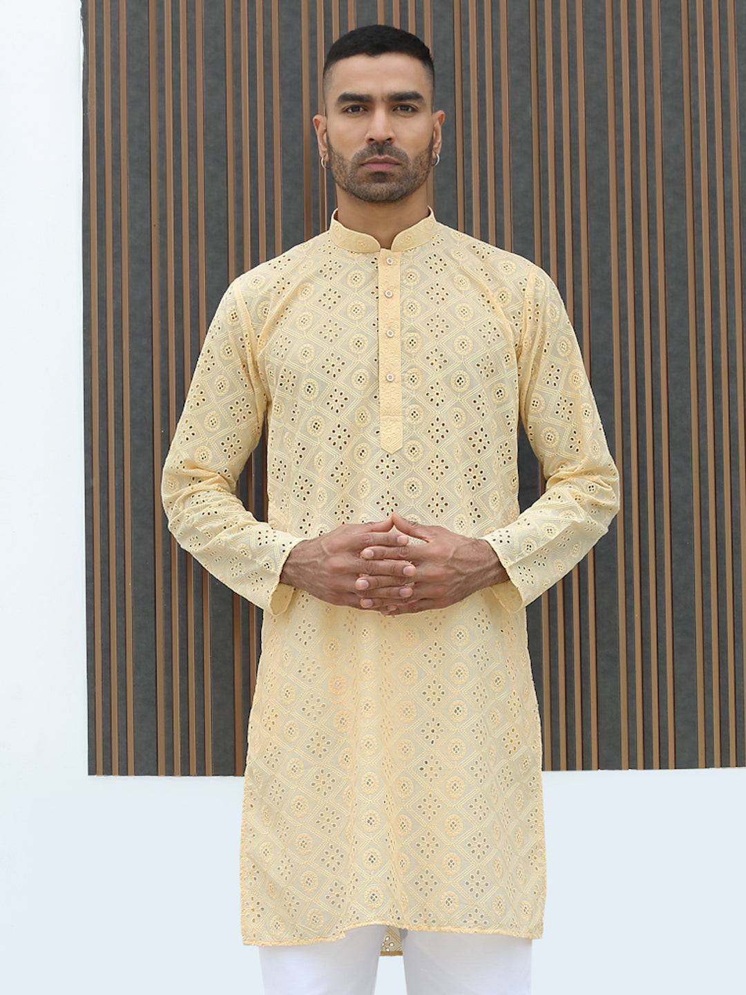 Cotton Blend Chikankari Self Design Embroidered Kurta